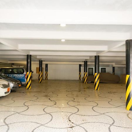 Hotel Le Figaro Douala Exterior photo